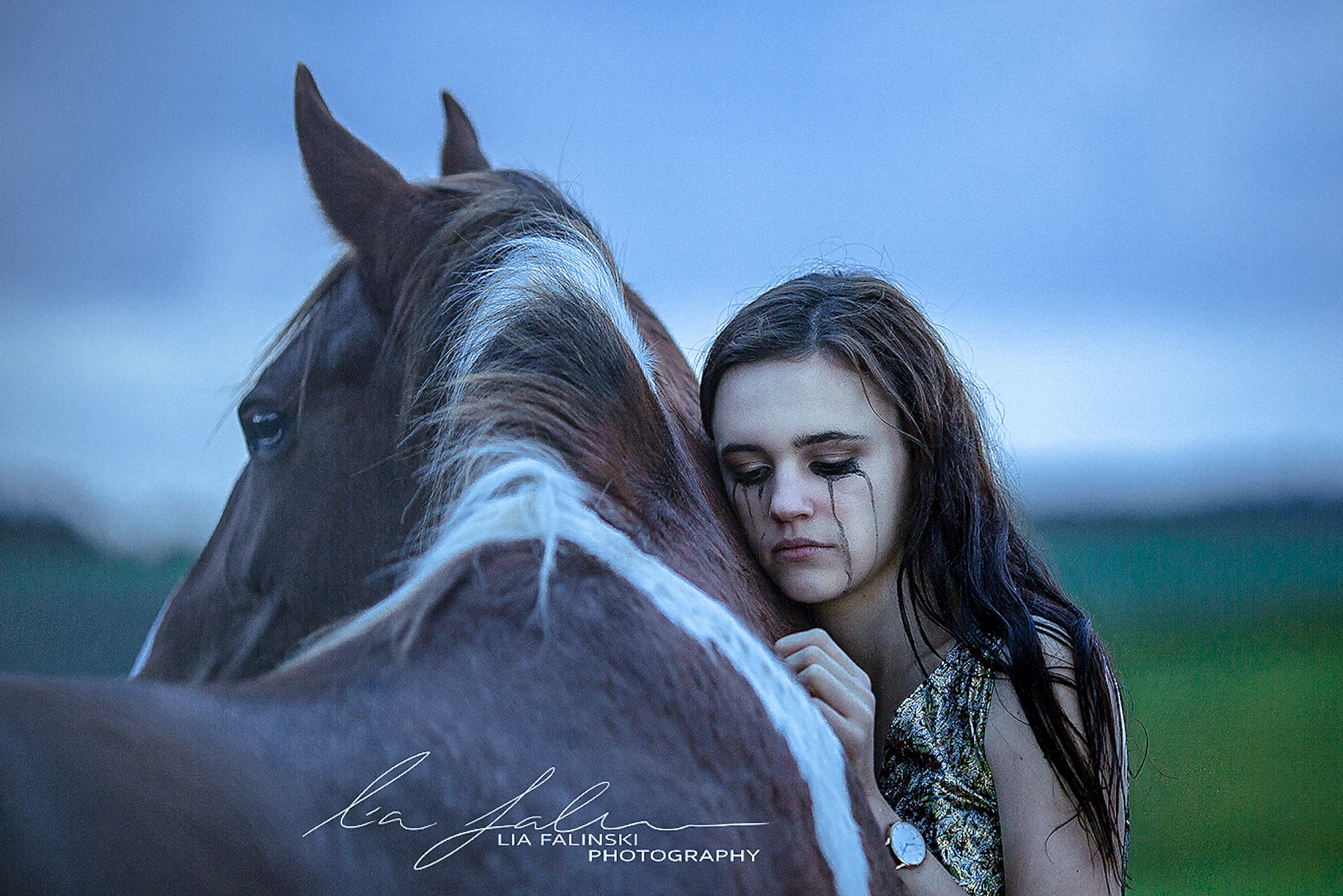 emotionale Tierfotografie; natürliche Porträtfotografie; authentische Outdoor-Shootings; kreative Fotoprojekte mit Herz; Mensch-Tier-Bindung Fotos; Fotoshooting mit Hund; Tiershooting Naturlicht; Tierfotografie draußen; Vanlife Fotografie Deutschland; Fotografie im Vanlife; Reiseprojekte Jugendhilfe; erlebnispädagogische Reisen; pädagogisches Vanlife Projekt; alternative Jugendhilfe unterwegs; Reisebegleitung für junge Menschen; soziale Arbeit on the road; systemische Projekte mit Jugendlichen; Jugendhilfe mobil; intensive Einzelbetreuung Reisen; Auszeitprojekte mit Wirkung; systemische Beratung mit Jugendlichen; Hilfe zur Erziehung systemisch; Beratung auf Augenhöhe; individuelle Fallbegleitung; lösungsorientierte Gesprächsführung; systemisches Arbeiten Jugendhilfe; Coaching mit Tieren; pädagogische Arbeit systemisch; Selbstwirksamkeit stärken; systemische Fotografiearbeit Lia Falinski, Irland, Katze, Frankreich, Reisen, Jugendliche, Maribel Todt, GNTM 2012, Maribel Instagram